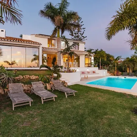 Bed & Breakfast In Villa Eden Palm-3