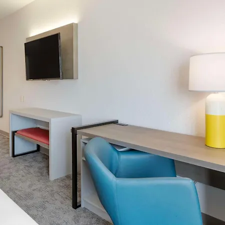 Comfort Inn & Suites Davenport - Quad Cities-3