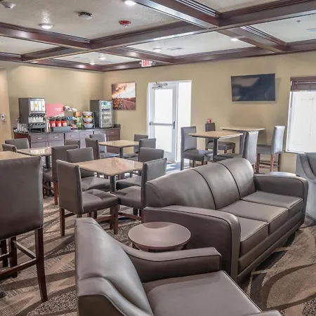 Cobblestone Hotel & Suites - Lamar-3