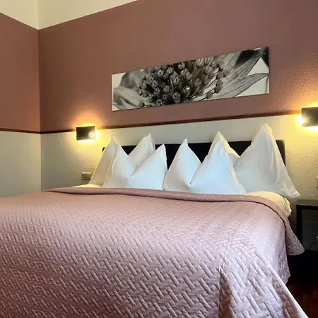 Hotel Hottingen - Near Old Town&Lake-3