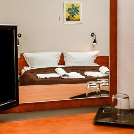Villa Antares I & II-2