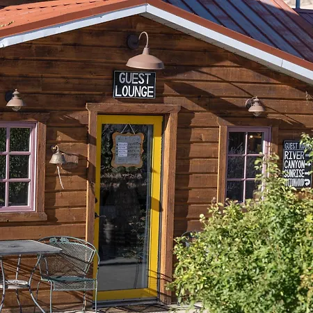 The Loubird Inn-3