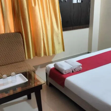 Golden Beach Inn Puri Near Sea Beach - Family Comfortable Stay With Parking Facilities-3