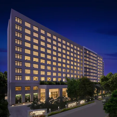 Aurika, Mumbai International Airport - Luxury By Lemon Tree Hotels-2