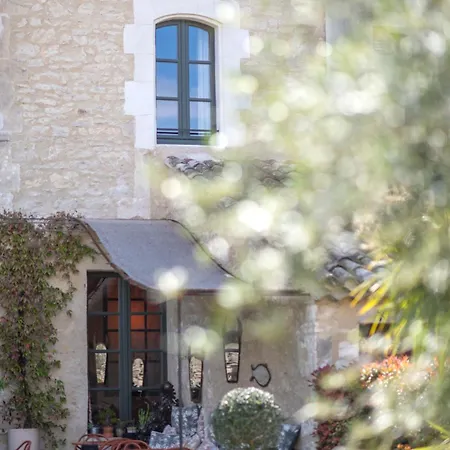 Le Petit Hotel-3