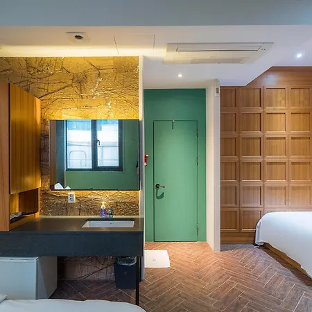 H-Avenue Hotel Yeoksam-2