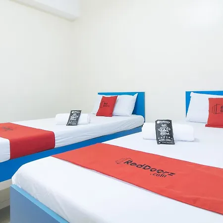 Reddoorz @ Insular Square Mandaue City-2