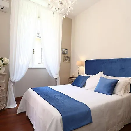 Avignonesi Suites - CA Domus Collection-3