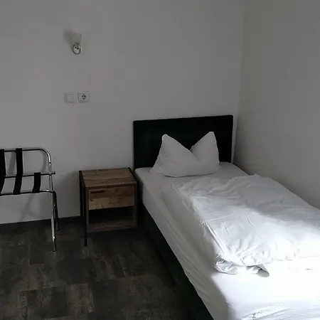 Hotel Zentrum-3