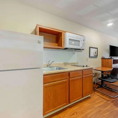 Extended Stay America Select Suites - Fort Lauderdale - Airport - West-2