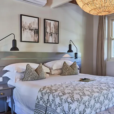 The Robertson Small Hotel And Spa By The Living Journey Collection-2