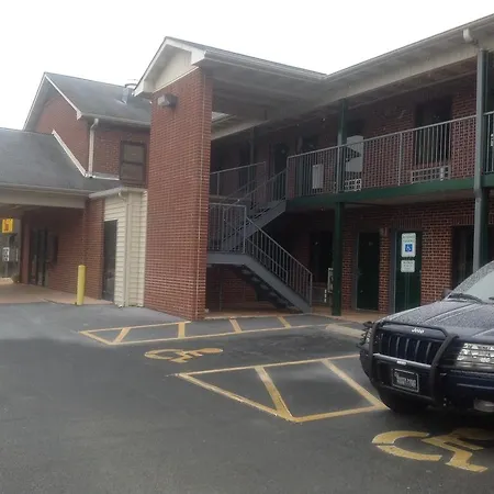 Highway Inn-3