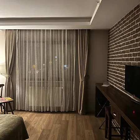 Grand Delux Hotel-2