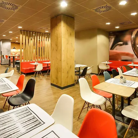 Ibis Budapest City-2