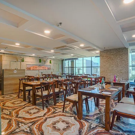 Pax Hotel Grand Blue 3 Min Walk From Udaipur City Railway Station-3