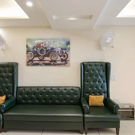 Hotel Florida -Manali Highway & 9 Mins Drive From Chandigarh University-3