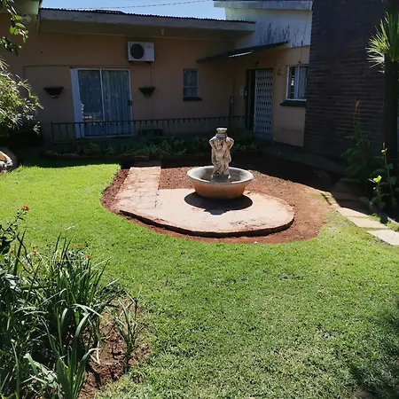 Nonesi Lodge 2-3