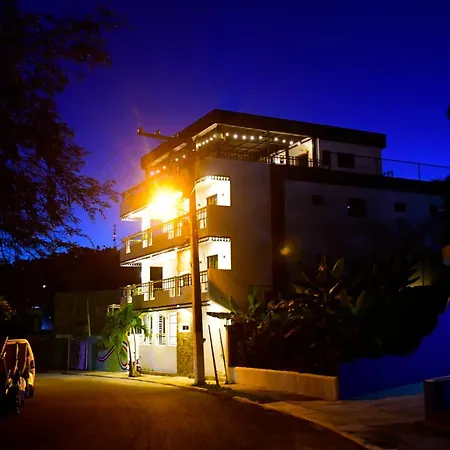 Hostal Marina Samana-2