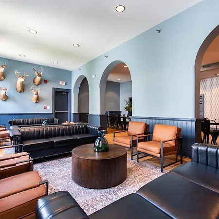 The Woodford Hotel-3