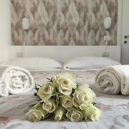 Nashira Rooms B&B Affittacamere-2