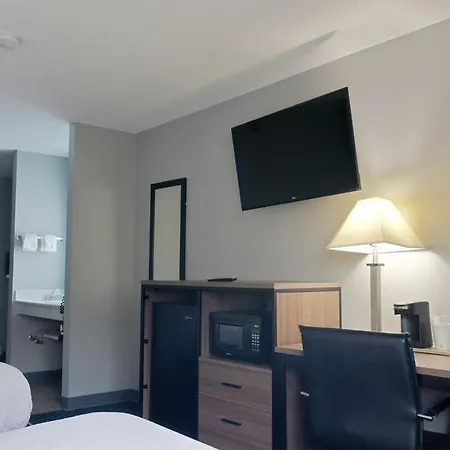 Super 8 By Wyndham Rockford I-90 Casino District-2