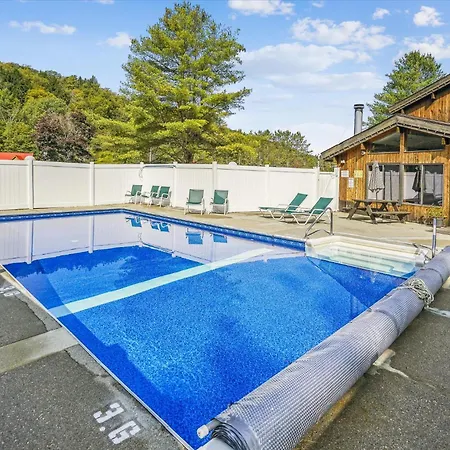 Cedarbrook Deluxe Two Bedroom Suite With Outdoor Heated Pool 21202-3