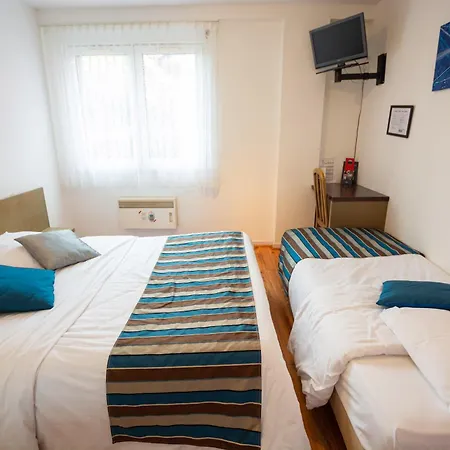 Contact Hotel Du Ladhof-2