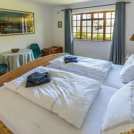 Hout Bay Lodge-3