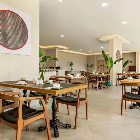 Ramada By Wyndham Cesme-2