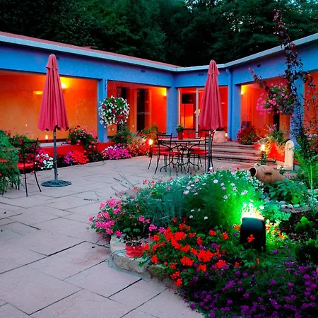 Logis Hôtel Atrium Epinal-2