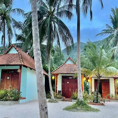 Kiki Coconut Beach Resort-2