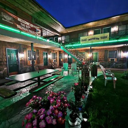Cedar Wood Inn-2