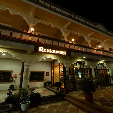 Hotel Royal Palace-3