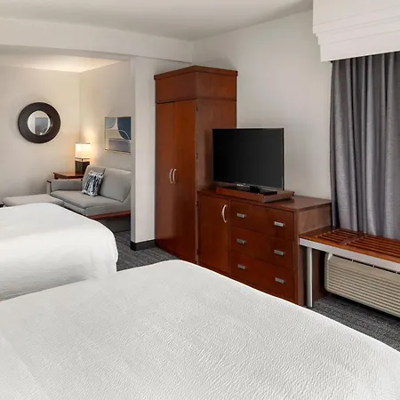 Courtyard Mankato Hotel & Event Center-2