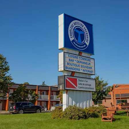 Complexe Hotelier Escoumins-3
