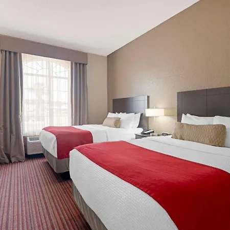 Best Western Plus Bradbury Inn And Suites-3