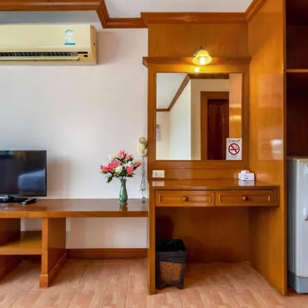 Jb Green Hotel Patong-3