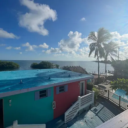 Conch Key Fishing Lodge & Marina-3