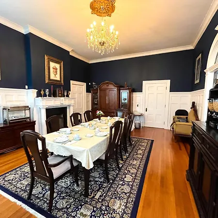 1912 Bed And Breakfast-2