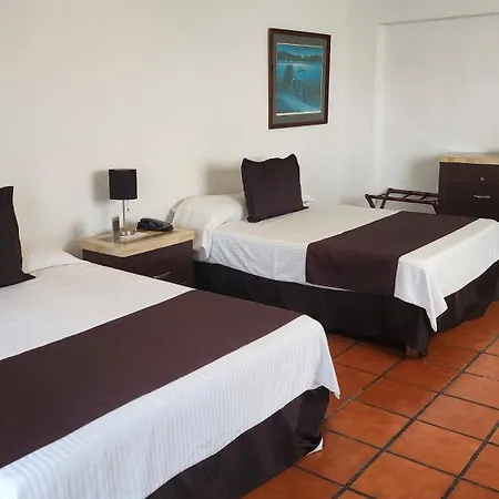 Hill House Mazatlan - Bed & Breakfast-2