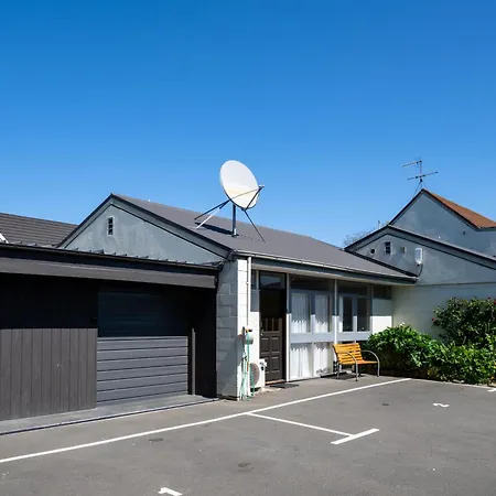 Merivale Court Motel-3