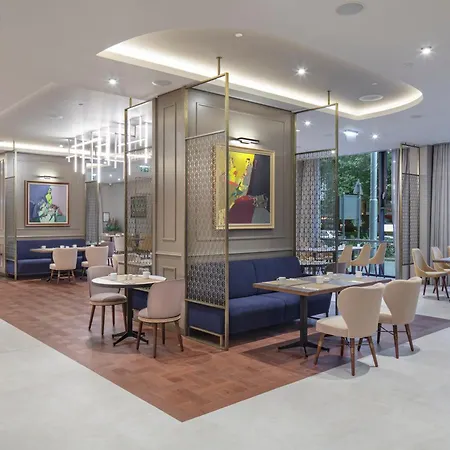 Doubletree By Hilton Plovdiv Center-3