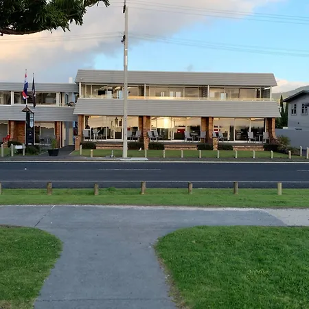 The Oceanside Motel-2