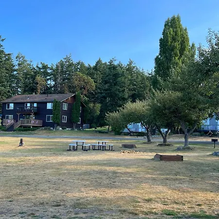 Deer Harbor Inn-3