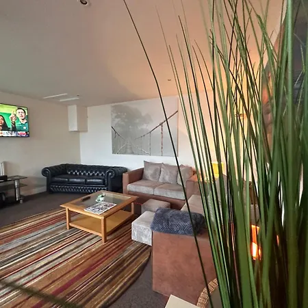 Moor Park Apartments-3