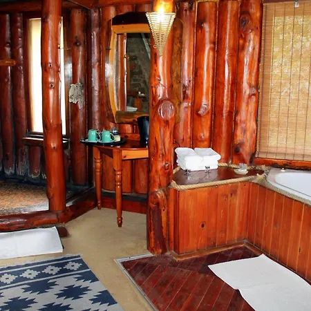 Hartbeespoortdam Lodge-2