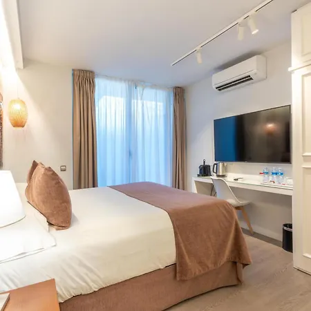 Serennia Fira Gran Via Exclusive Rooms-2