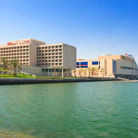 Hilton Garden Inn Ras Al Khaimah-3