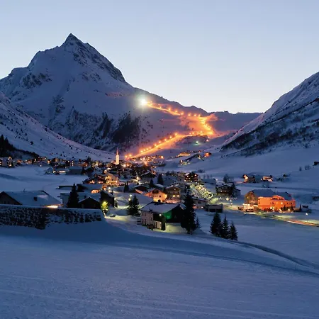 Alpenhotel Tirol-2