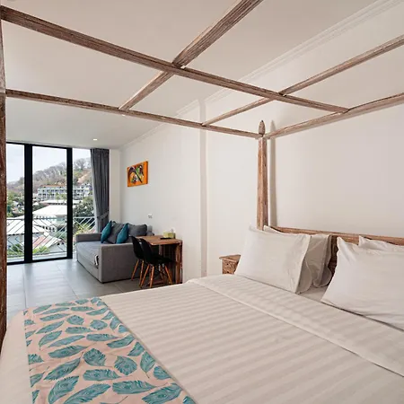 Komodo Suites Downtown-3